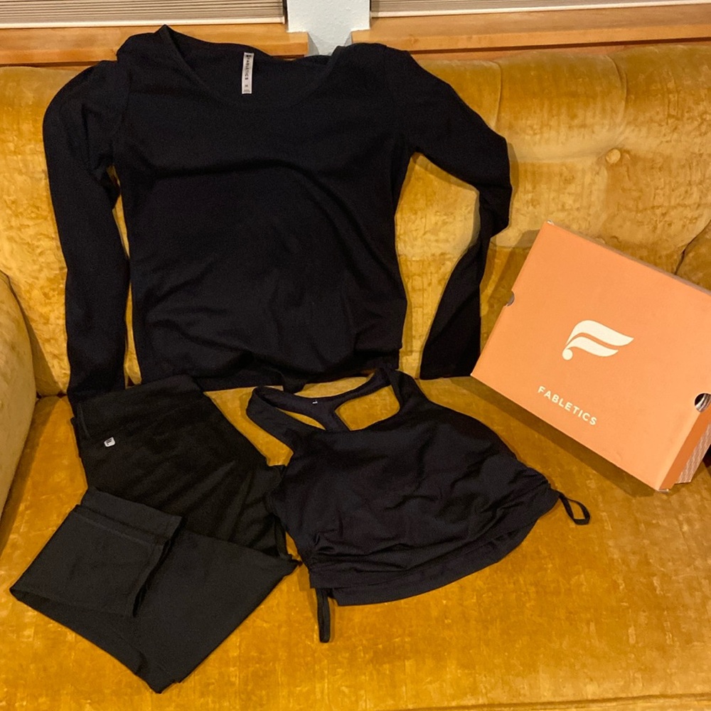 Fabletics Medium Bundle